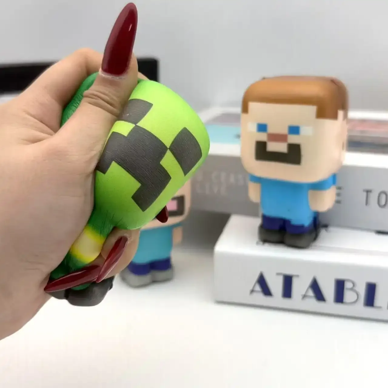 Thumb 4